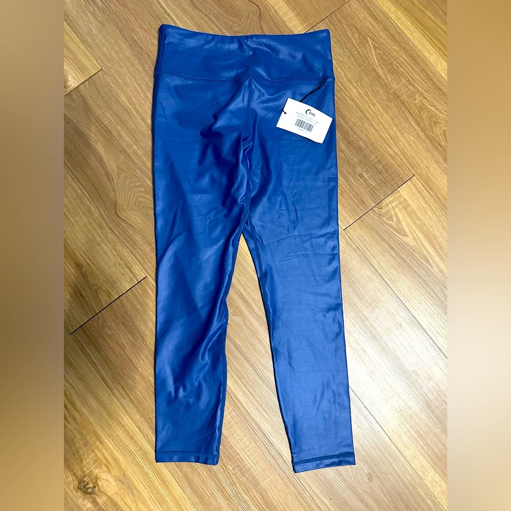Zyia, light and tight leggings